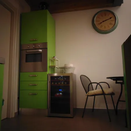 Tucidide56 Apartamento *