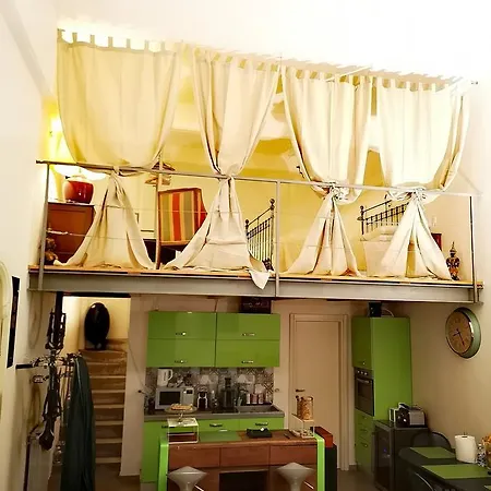 Tucidide56 Apartamento *